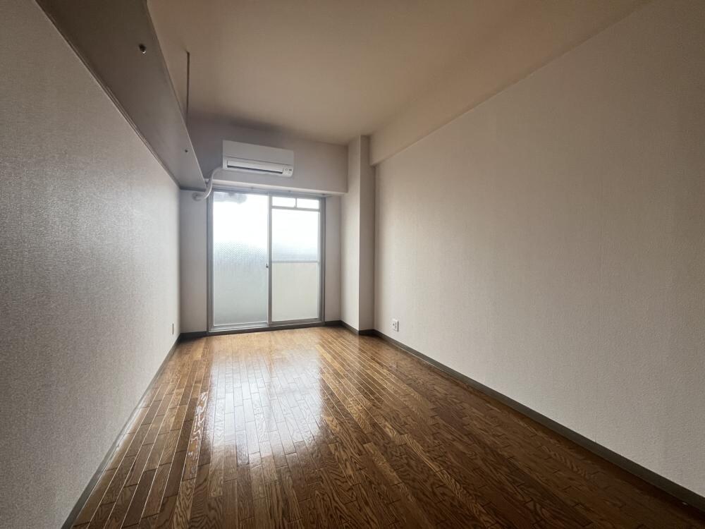 サンロイヤルの物件内観写真