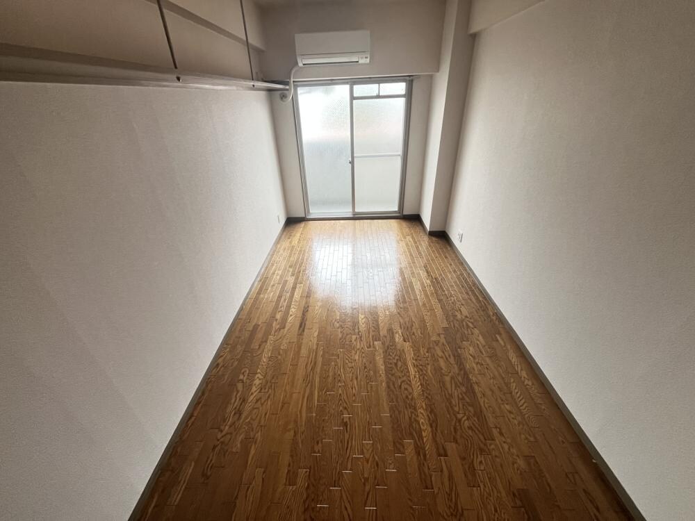 サンロイヤルの物件内観写真