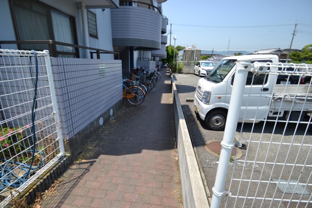 VILLA93の物件外観写真