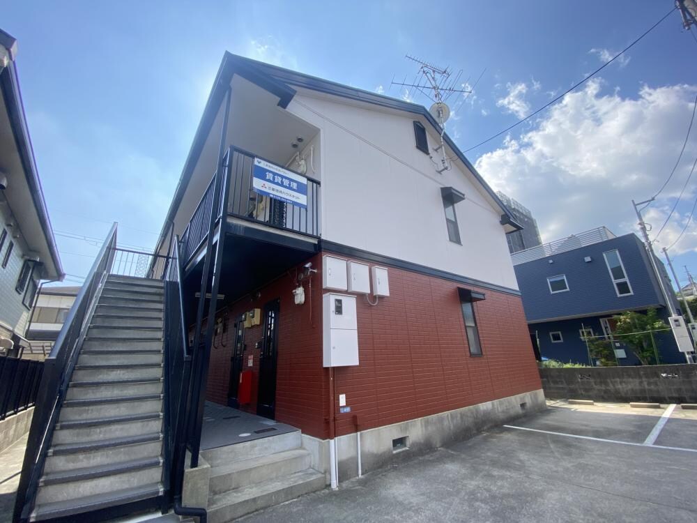 ジュネス仁川の物件外観写真