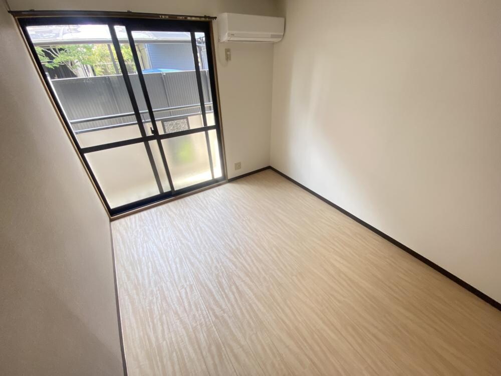 ジュネス仁川の物件内観写真