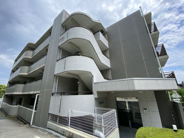 メゾン東山の物件外観写真