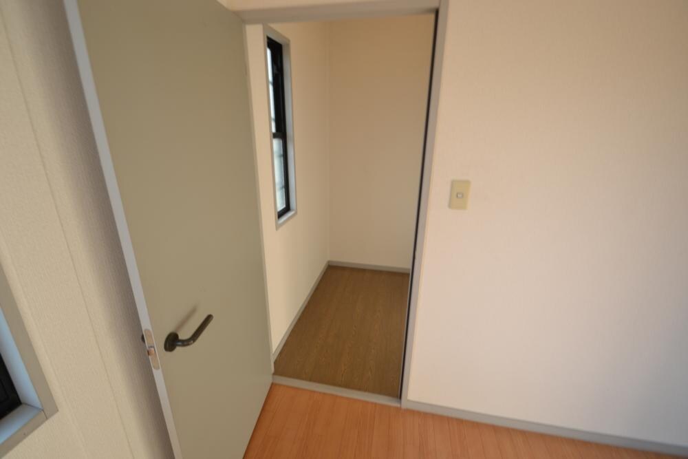 サンライズ立花ハイツの物件内観写真