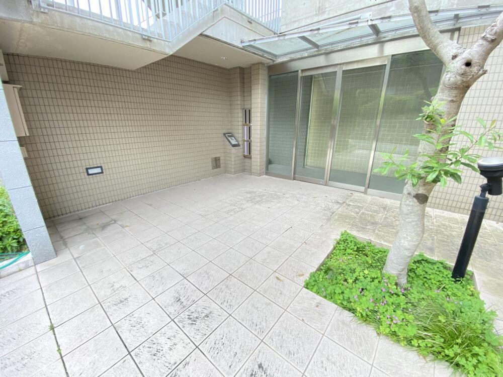 シェリール苦楽園1の物件外観写真