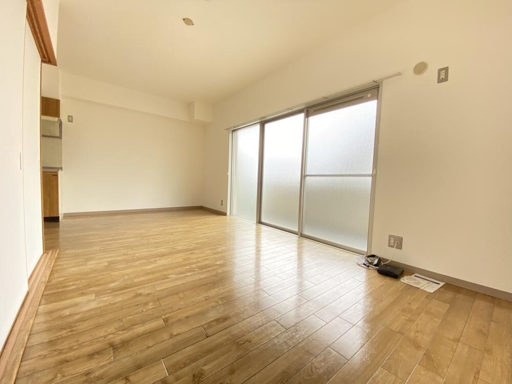 シェリール苦楽園1の物件内観写真