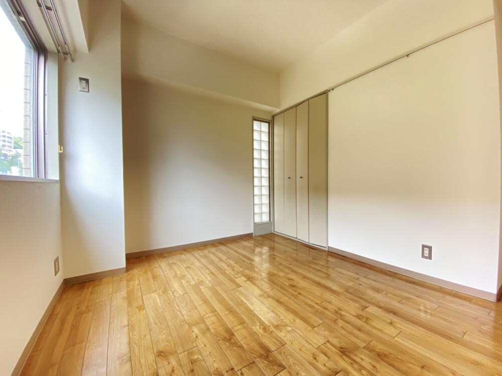 シェリール苦楽園1の物件内観写真