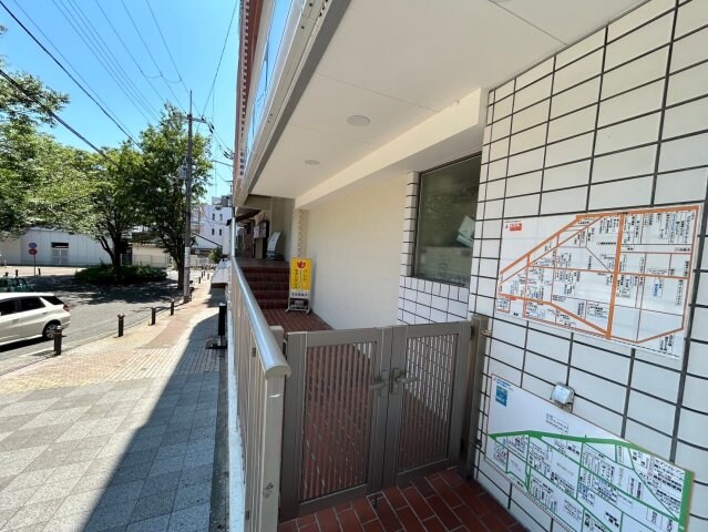 ストランドパレー灘の物件外観写真