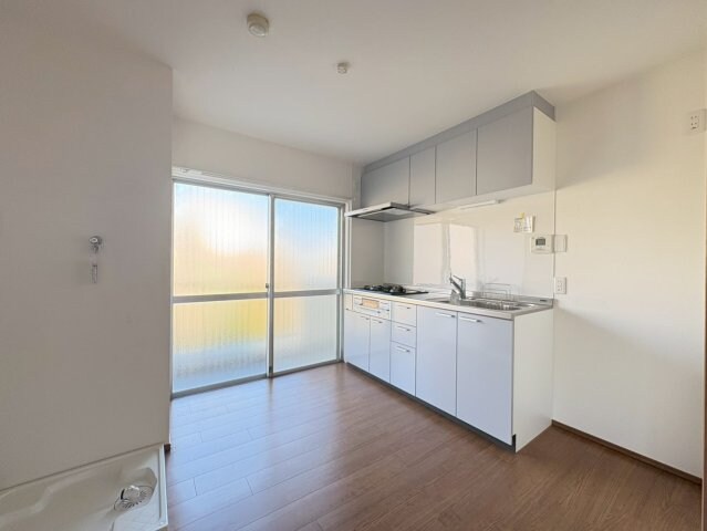 ストランドパレー灘の物件内観写真