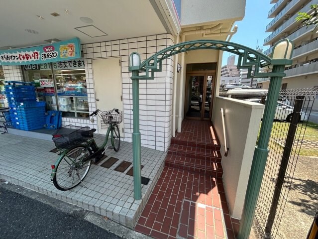 ストランドパレー灘の物件外観写真