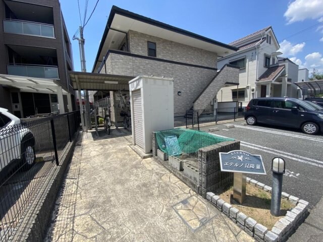 エテルノ昆陽3の物件外観写真