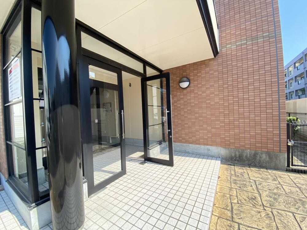 プリマヴェーラの物件外観写真