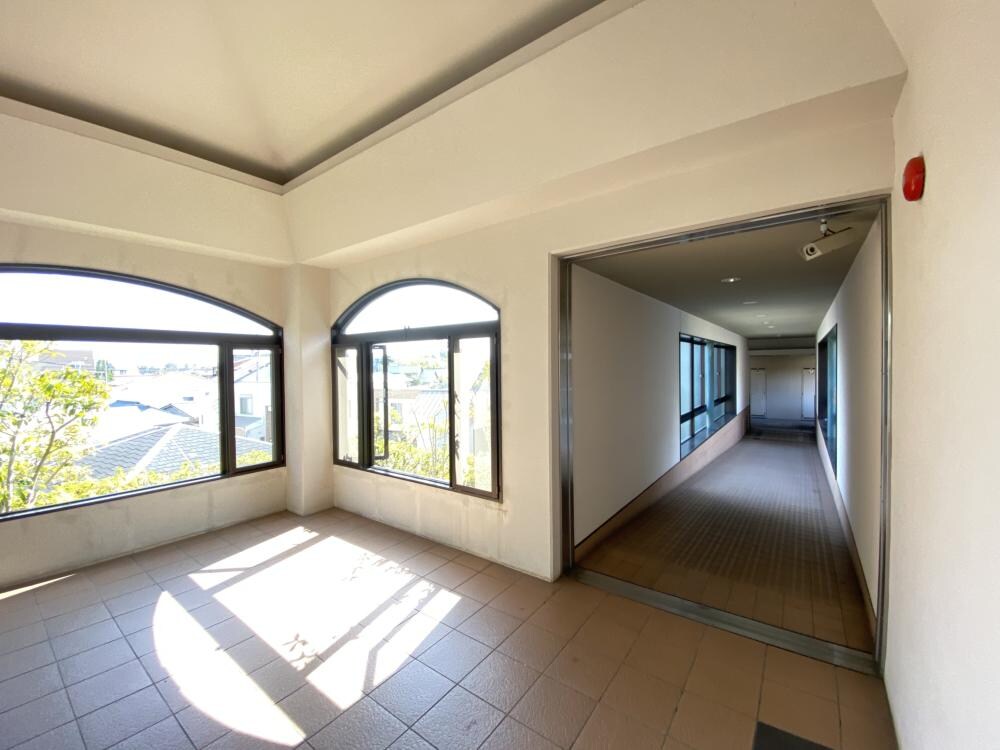 サンラトール甲陽園の物件外観写真