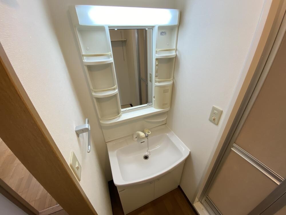 サンラトール甲陽園の物件内観写真