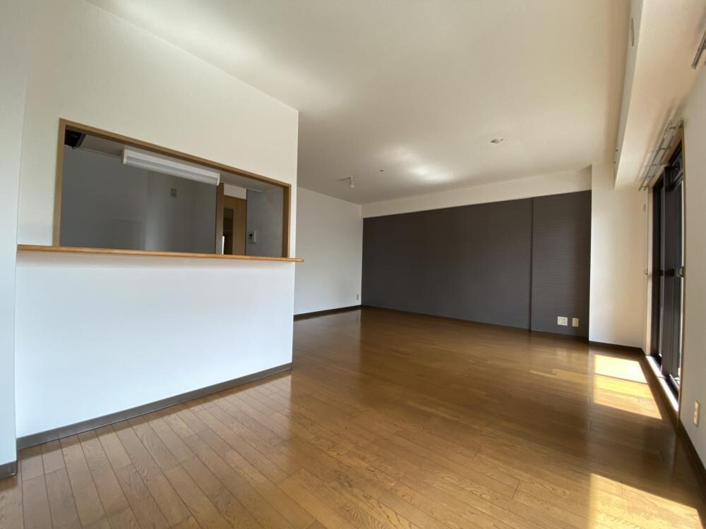 サンラトール甲陽園の物件内観写真