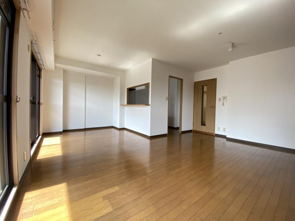 サンラトール甲陽園の物件内観写真