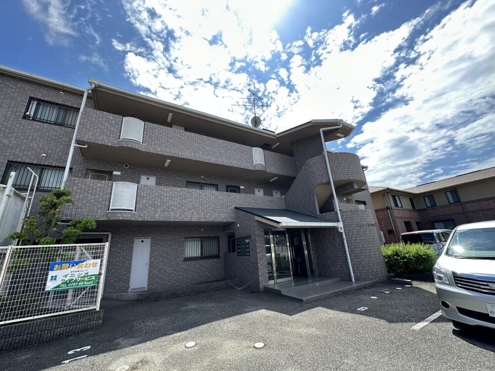 グリーンエクセル梅ノ木の物件外観写真