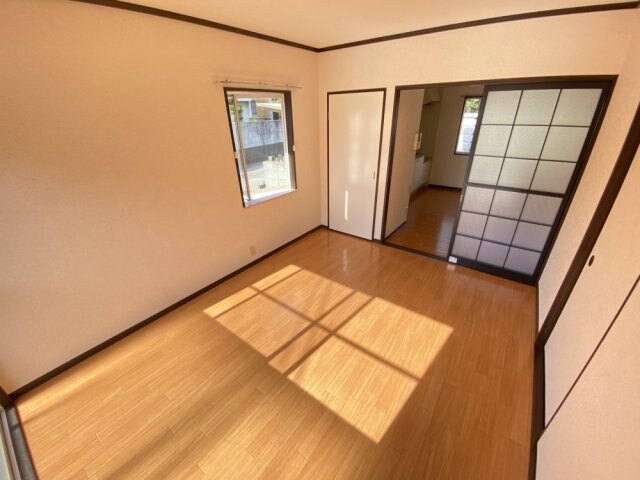 ファミール仁川2の物件内観写真