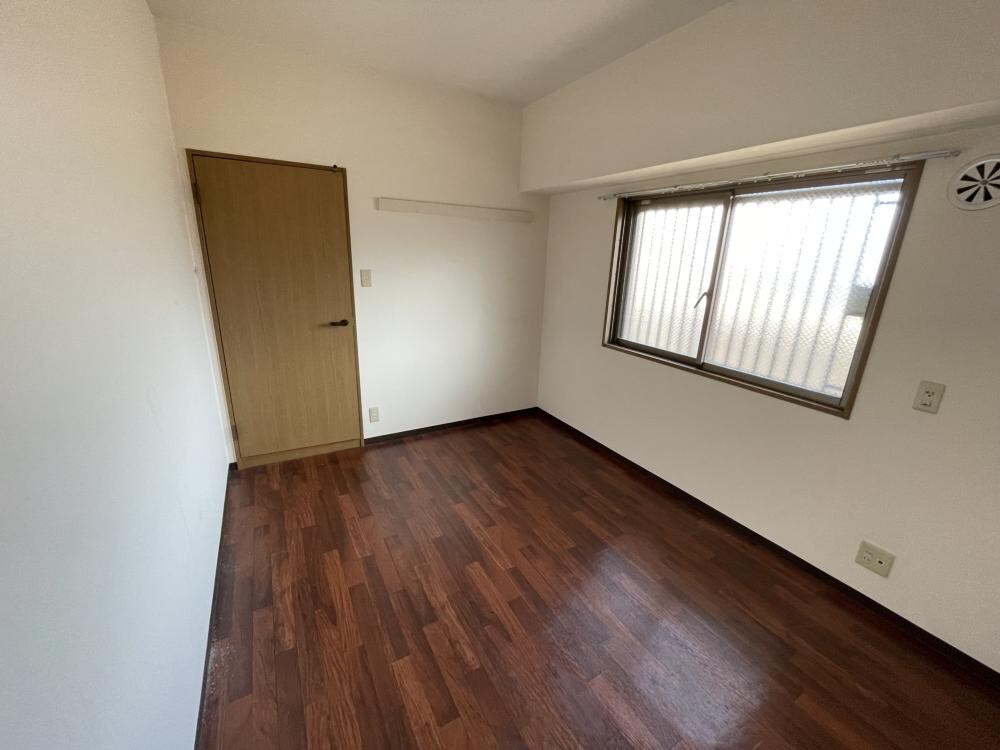 グランディール園田の物件内観写真