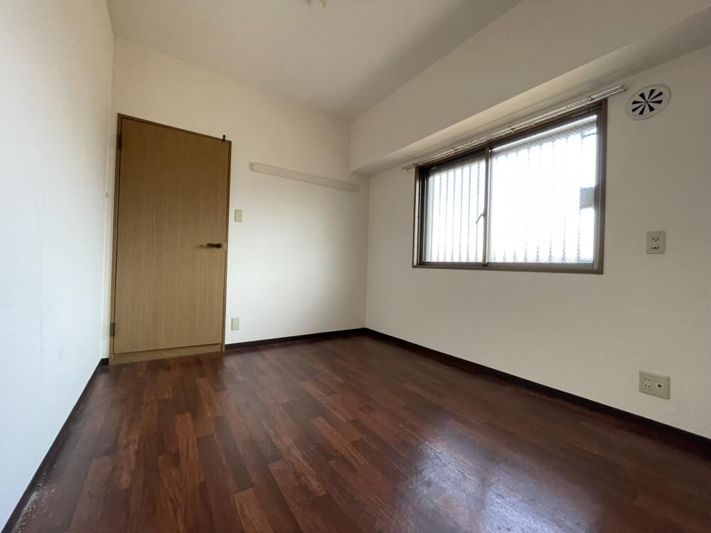 グランディール園田の物件内観写真