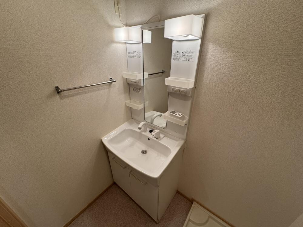 グリーンリーフ東園田の物件内観写真