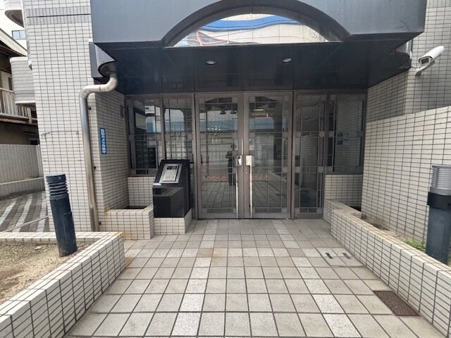 ジョイフル出屋敷の物件外観写真