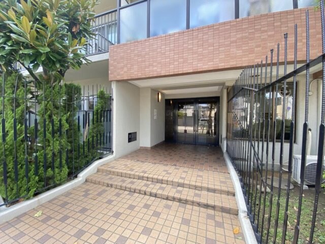 東園田ストークハイツの物件外観写真