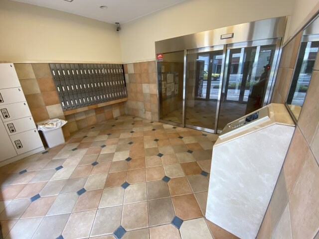 ダイドーメゾン阪神西宮駅前の物件外観写真