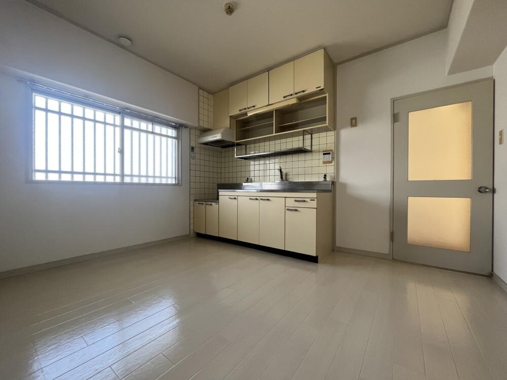 ルミエール立花の物件内観写真