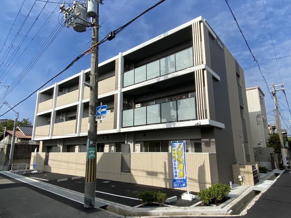 プリマヴェーラ甲子園一番町の物件外観写真