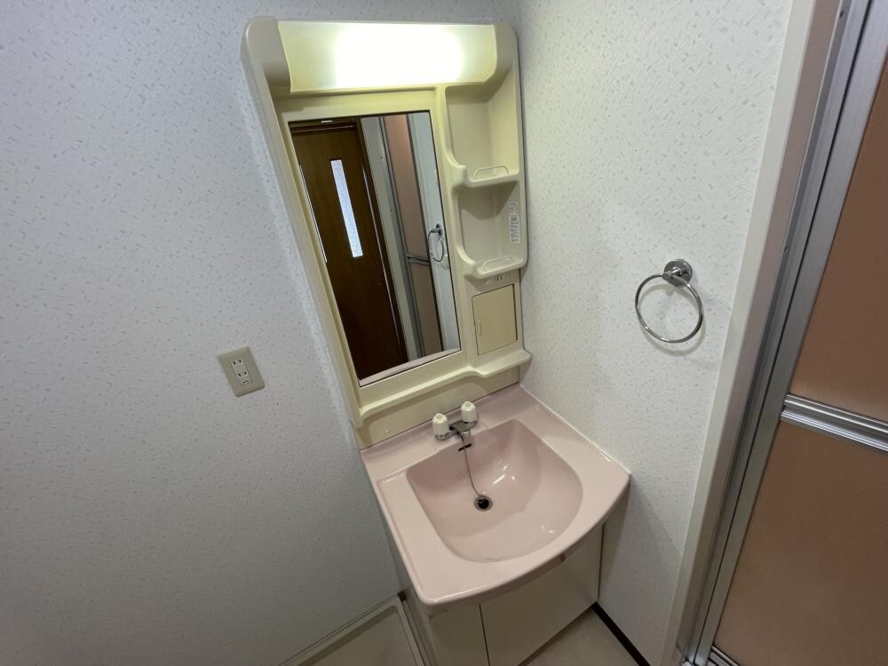 アモル甲東園の物件内観写真