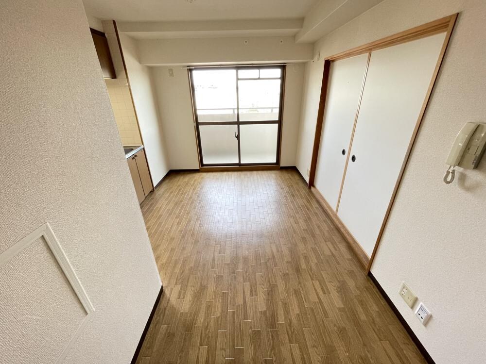 アモル甲東園の物件内観写真