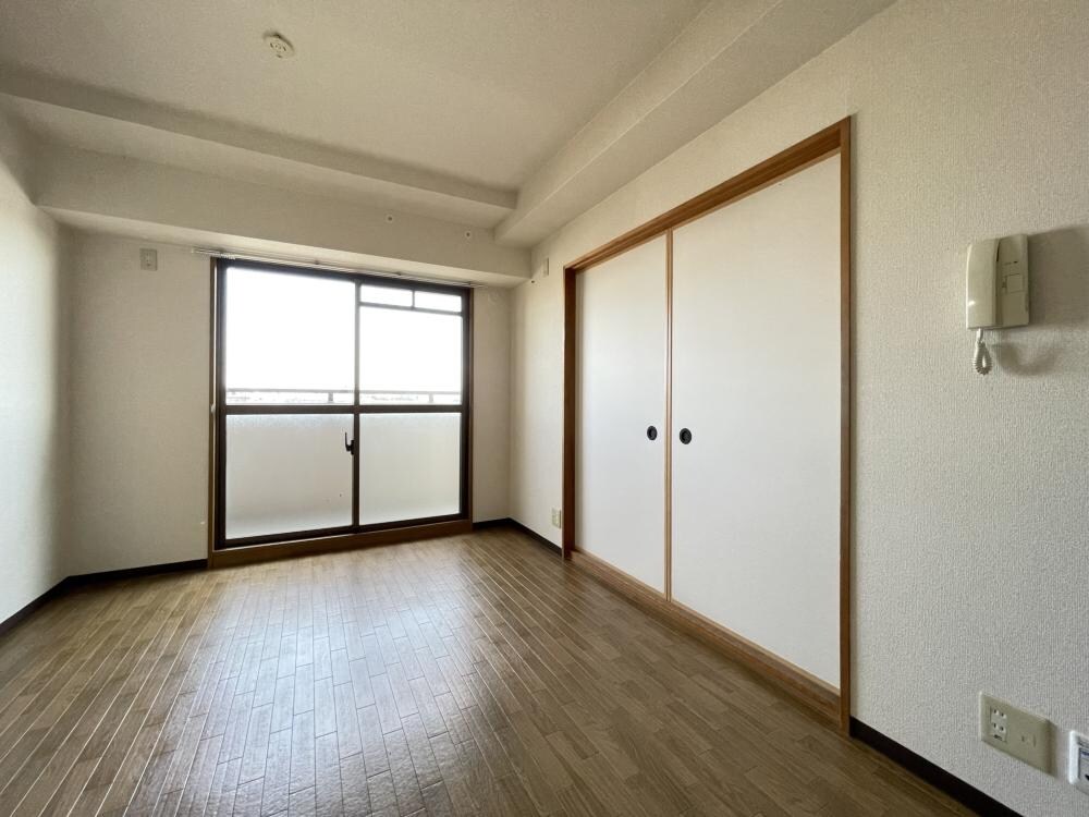 アモル甲東園の物件内観写真