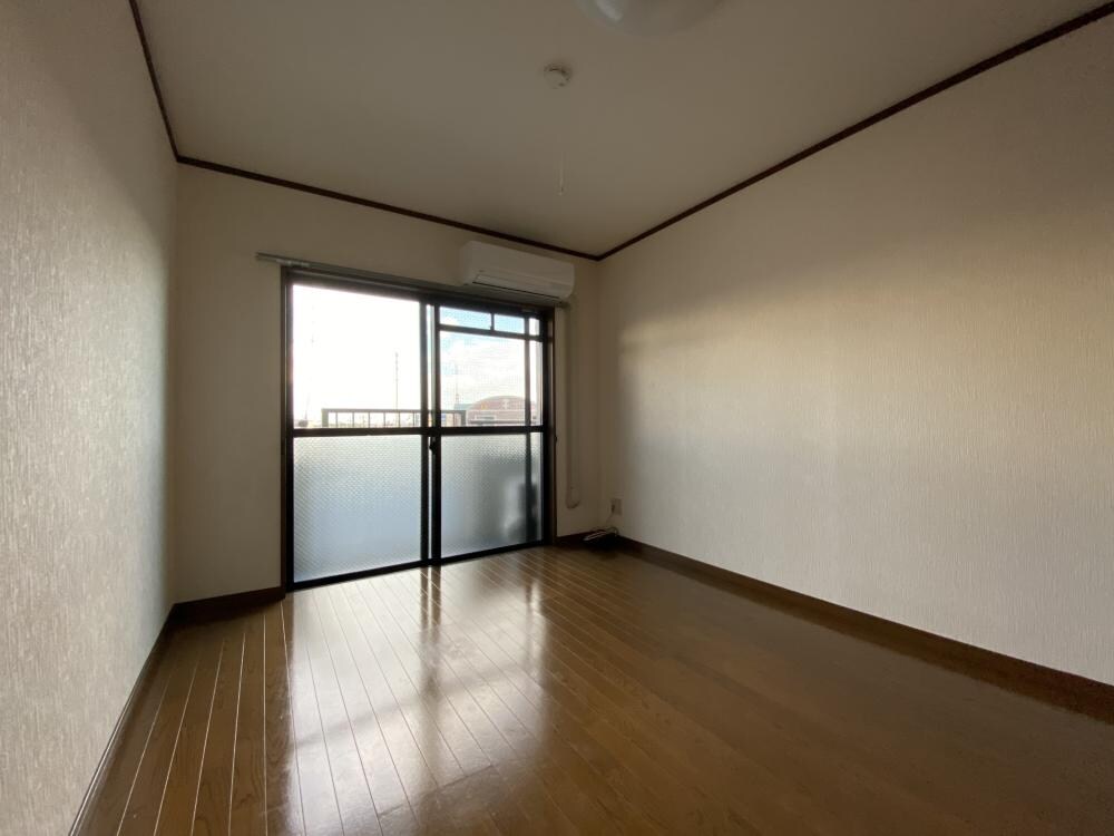 アーバンジャングルプレース174sの物件内観写真