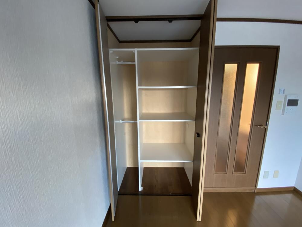 アーバンジャングルプレース174sの物件内観写真