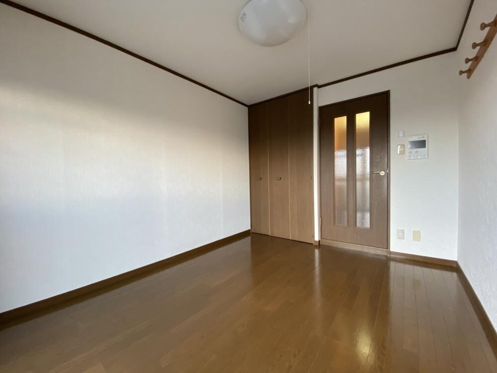 アーバンジャングルプレース174sの物件内観写真