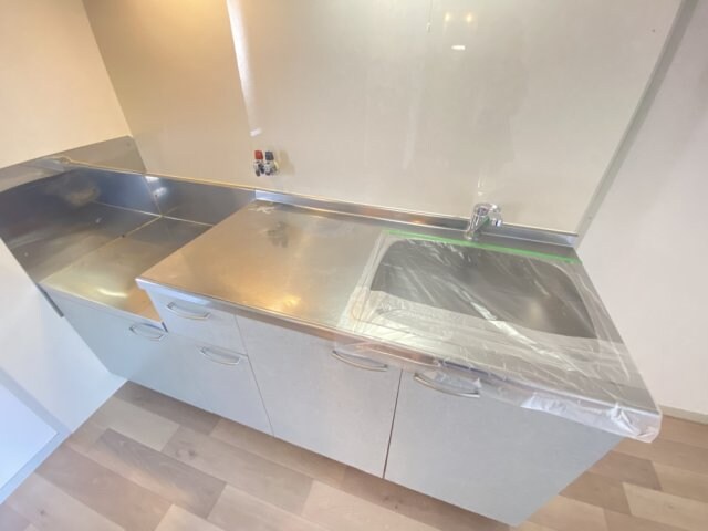 モダンアパートメント神戸宝塚2の物件内観写真