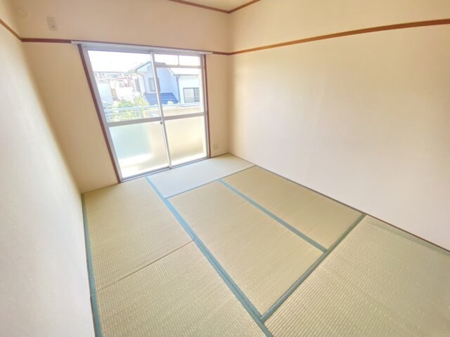 モダンアパートメント神戸宝塚2の物件内観写真