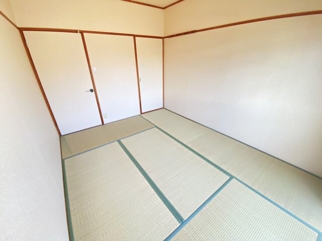 モダンアパートメント神戸宝塚2の物件内観写真