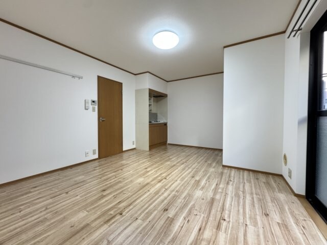 サンハイツ香枦園の物件内観写真