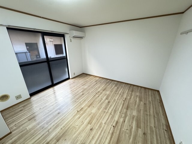 サンハイツ香枦園の物件内観写真