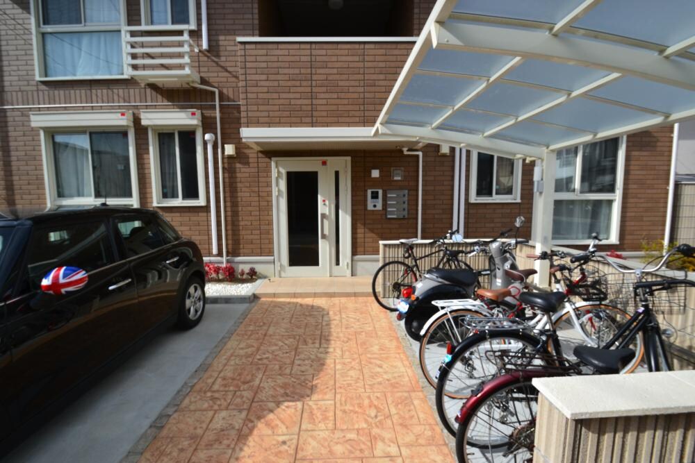 セジュール塚口町4の物件外観写真