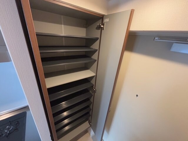 フォーリアライズ昭和南通2の物件内観写真