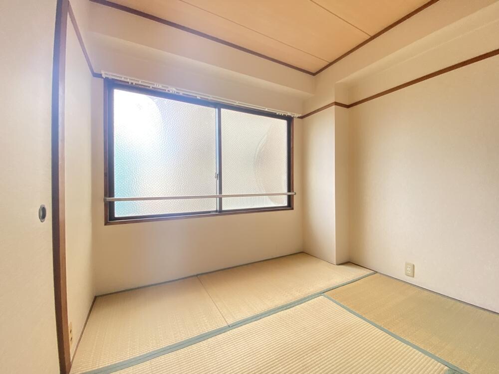 西宮ハイツの物件内観写真