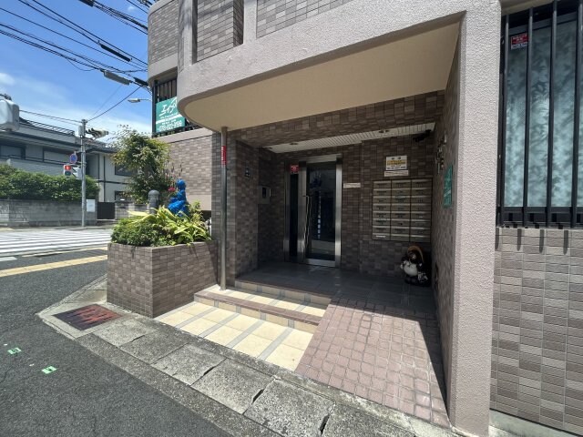 パインテール御影の物件外観写真