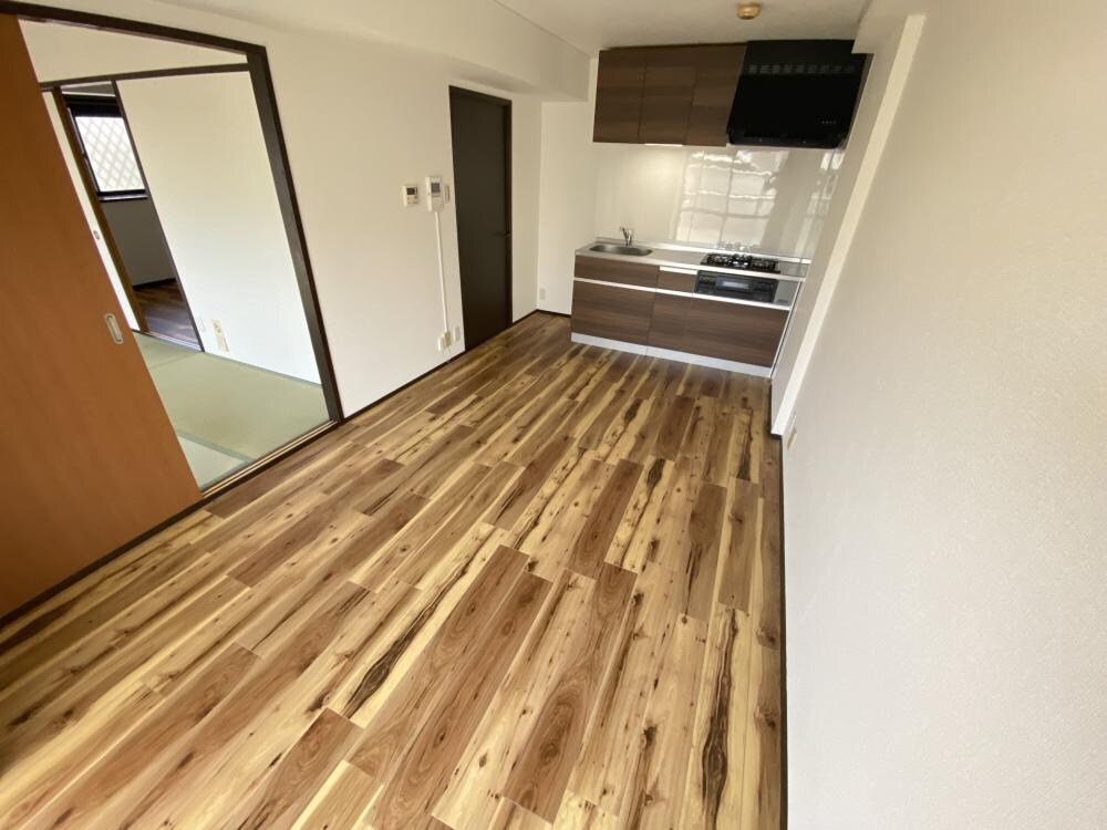 エクセレント甲子園11番館の物件内観写真