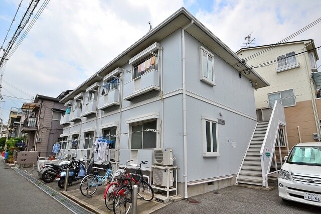 メゾンルナの物件外観写真