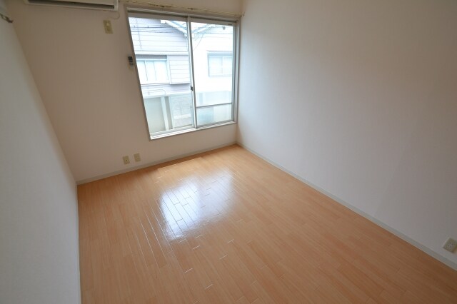 メゾンルナの物件内観写真