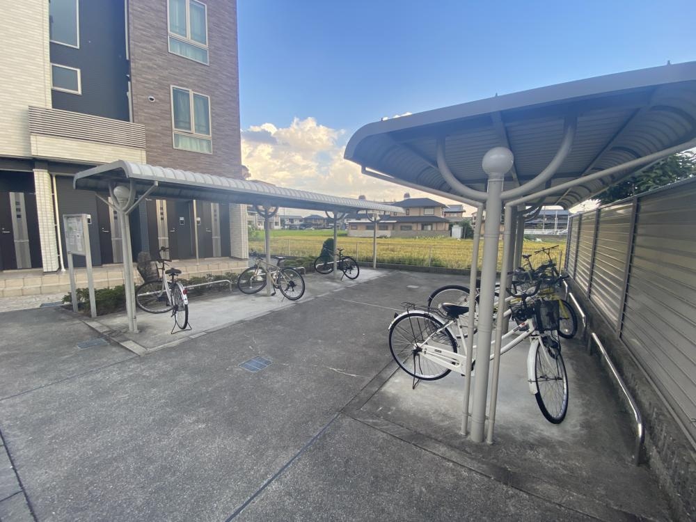 グラシア池尻の物件外観写真