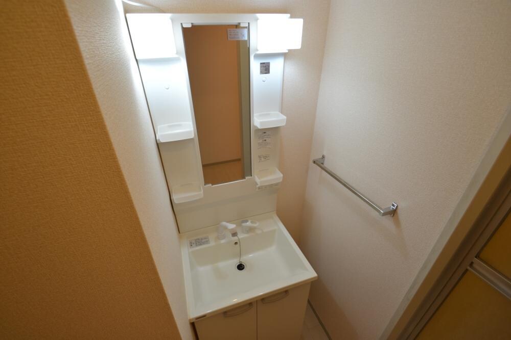 ルミエール B棟の物件内観写真