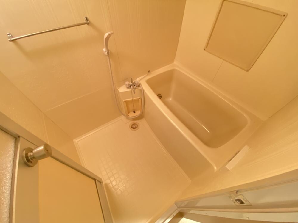 崇徳院ハイツの物件内観写真